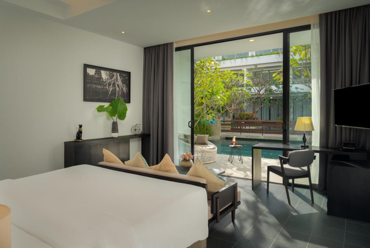 Eightfold Urban Resort Siem Reap Eksteriør bilde Deluxe Pool Access