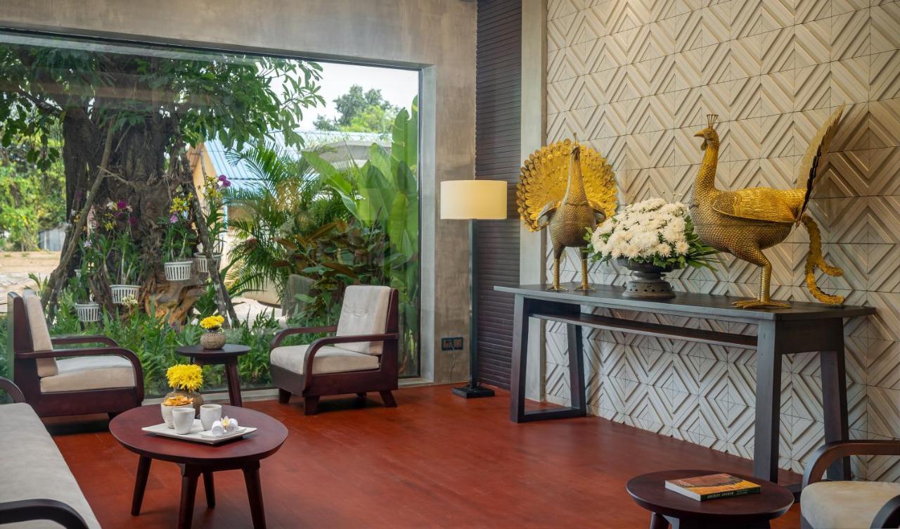 Eightfold Urban Resort Siem Reap Eksteriør bilde The lobby of the hotel