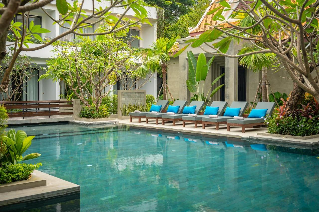 Eightfold Urban Resort Siem Reap Eksteriør bilde The swimming pool at the hotel